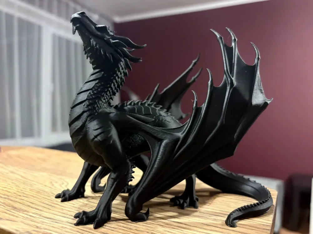 Roaring dragon statue